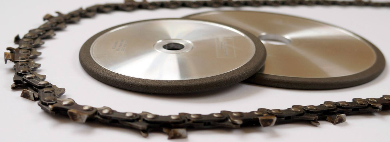 Diamond chain saw grinding wheels